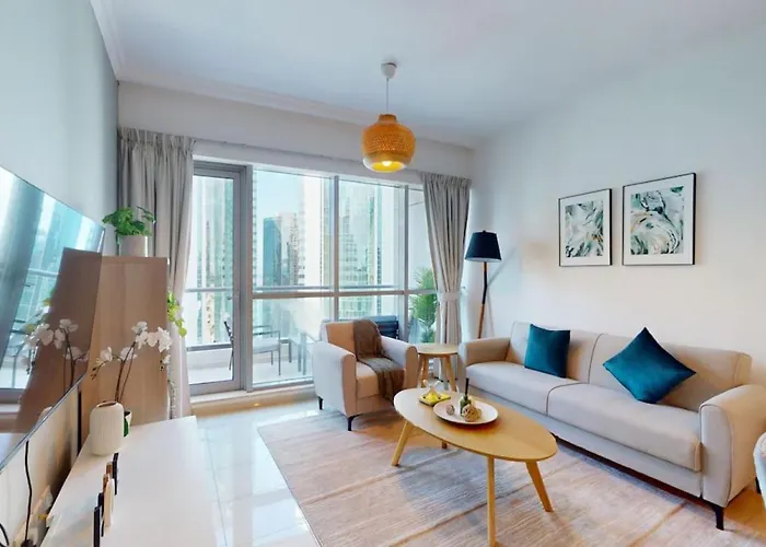 Bay Central - Cosy Two Bedroom