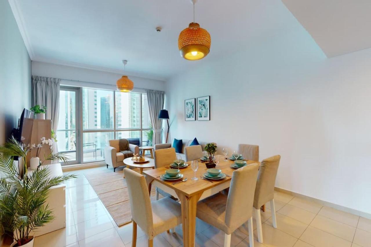 Apartment Bay - Cosy Two Bedroom Dubai